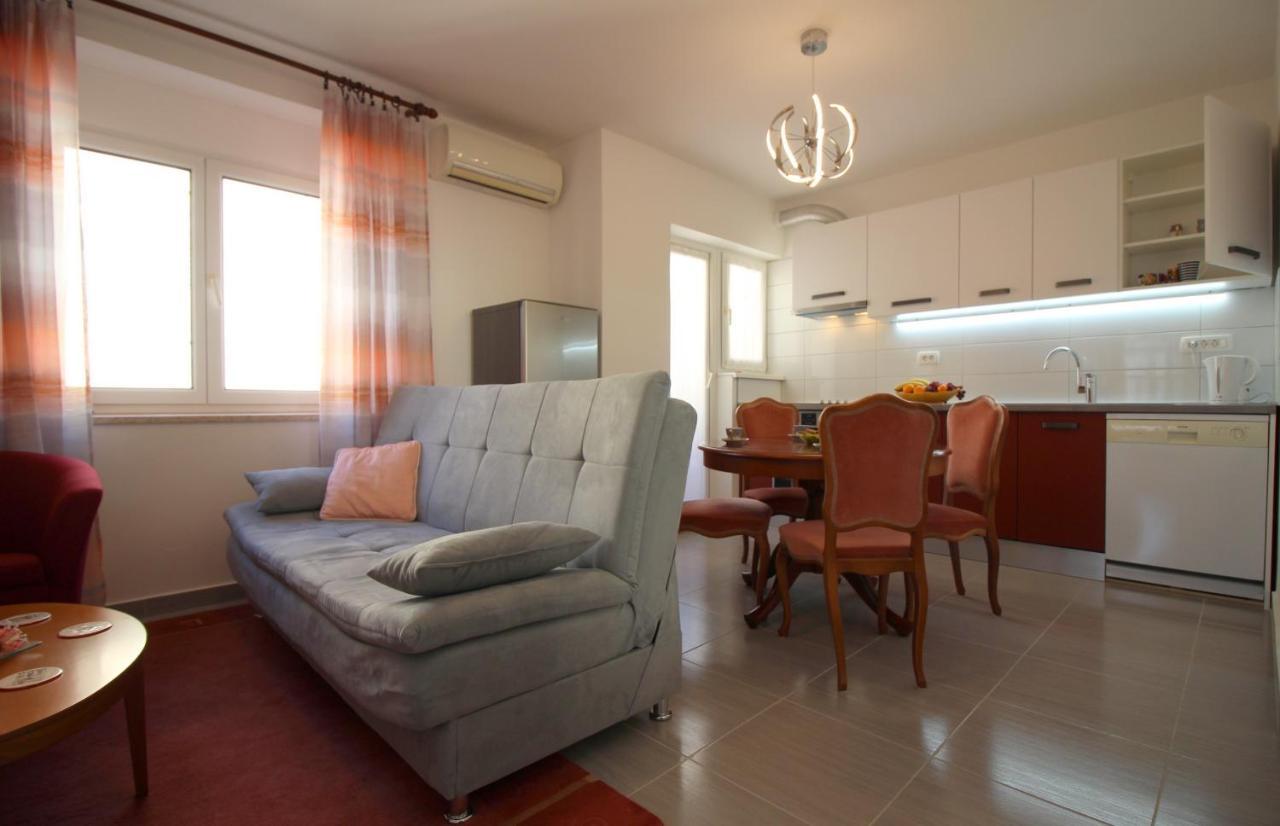 Apartment Agata In City Center 포레치 외부 사진