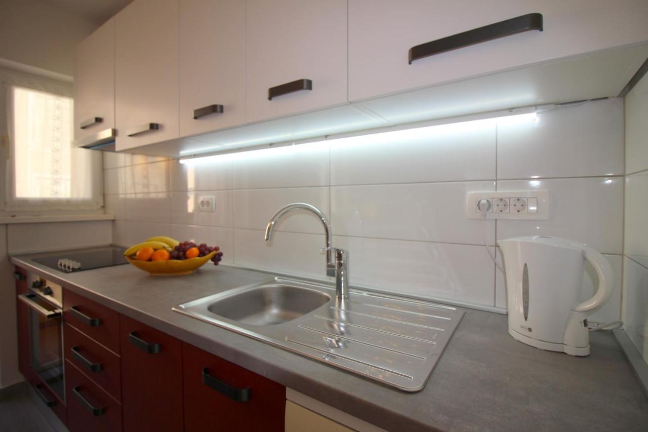 Apartment Agata In City Center 포레치 외부 사진